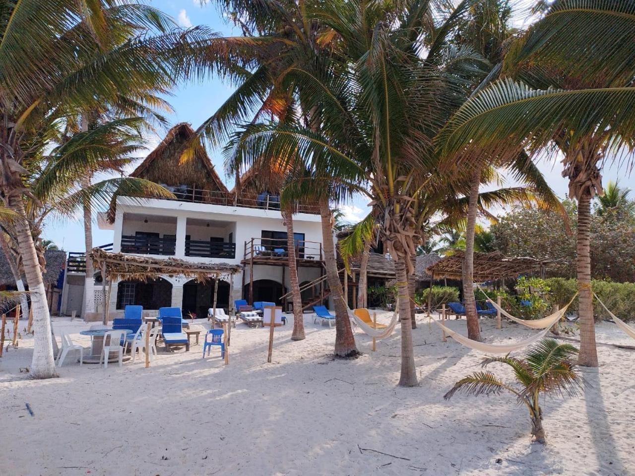 Casa Mate Beachfront Houses El Cuyo Eksteriør bilde
